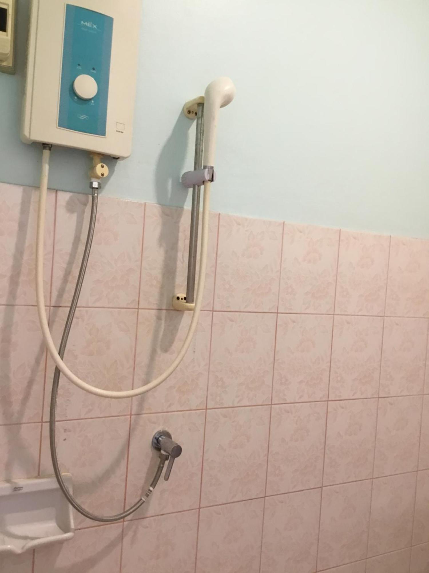 Fantasy Hill Bungalow カタビーチ エクステリア 写真