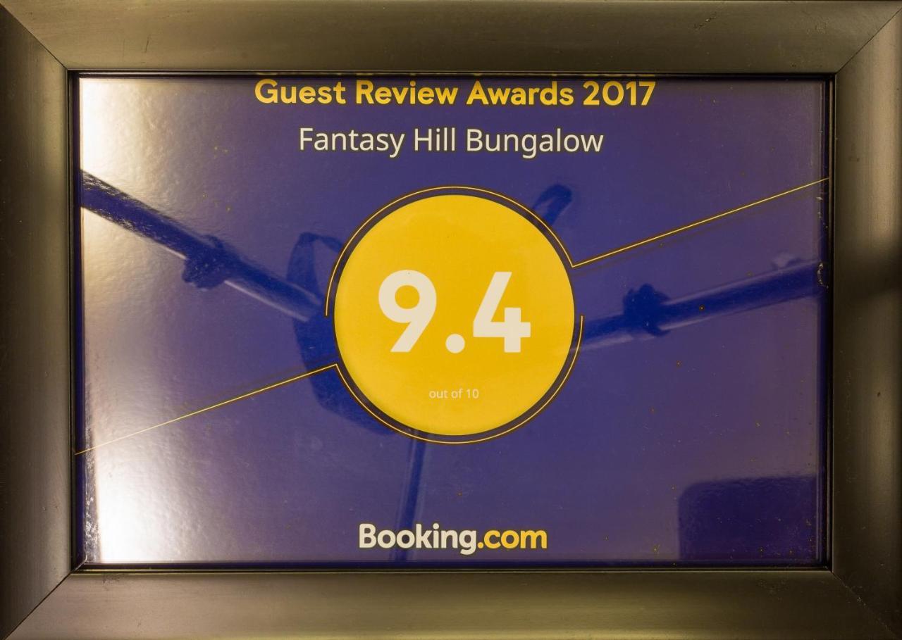 ホテル Fantasy Hill Bungalow カタビーチ エクステリア 写真